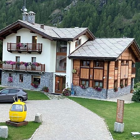 Hotel Fohre1748 Gressoney-la-Trinité Esterno foto
